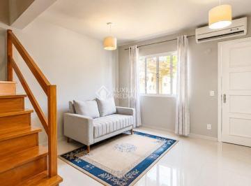 Casa · 90m² · 3 Quartos · 2 Vagas · Casa  03 quartos c/suíte  em condomínio Bairro Humaitá  Porto Alegre