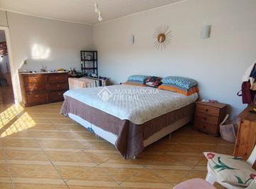 Casa · 115m² · 5 Quartos · 3 Vagas · Casa 5 quartos