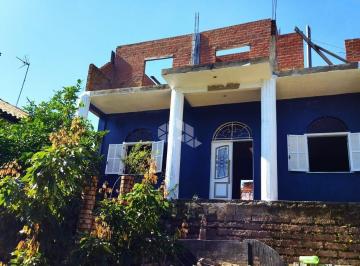 Casa · 90m² · 1 Quarto · Residência em alvenaria semi acabada