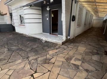 480263_i71dQ22YjE1T8DLxH_480263665f2ac92bd6f.jpg · Ótima Casa de 3 Dormitórios com1 suíte no bairro Gloria
