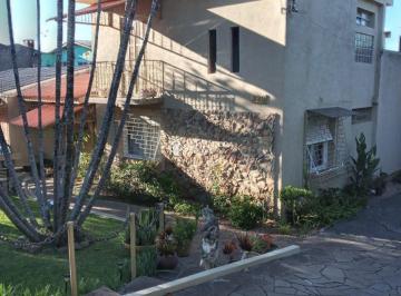 393337_i22HT4Y_3933376384ce5289be4.jpg · Casa de 4 quartos com suite e 4 vagas no bairro Santa Teresa