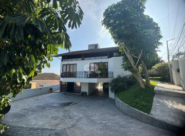 526986_im1R25F1k29_5269866669e4a59036c.jpg · Bela casa com vista panorâmica no Morro da Cruz