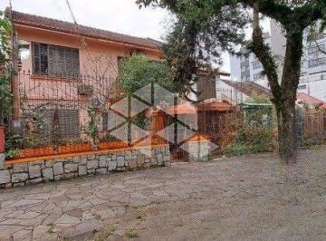 323753_i07e4_32375365415840dfb38.jpg · Casa 5 dormitórios no Petrópolis.
