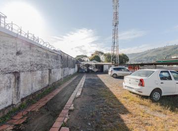 beco 3 · Terreno estacionamento no Morro Santana