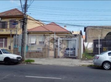 60085_60085_13571.jpg · Casa ampla de 3 dormitórios com 4 vagas