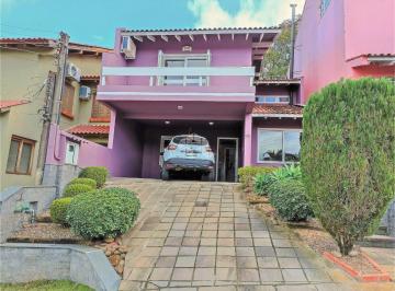 010 · CASA EM COND FECHADO, 3 DORMIT, SUÍTE E 4 VAGAS. INFRA COMPLETA. ESTUDA DAÇÃO.