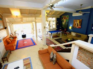 507048_is69X895862d_50704865fad82e37978.jpg · CASA COM 3 DORMITÓRIOS EM CONDOMINIO NO SANTA TEREZA