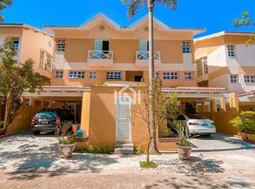Casa a venda no condominio Villagio da Granja - Fachada · Casa à venda - na Granja Viana