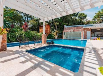 casa a venda no condominio parque primavera  hidro da piscina · Casa à venda - no Parque Primavera