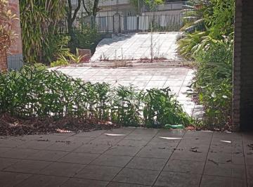 280118_i2zI8Fmck48a0P2x1p_28011863ef8c8beb82e.jpg · Terreno com casa para refotmas na Vila Conceição