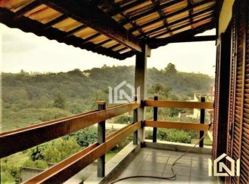 Condomínio Granja Viana II - Varanda. · Casa à venda - na Granja Viana II