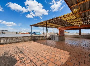 Comercial · 360m² · 3 Quartos · 2 Vagas · Prédio comercial de 3 andares à venda no bairro Navegantes, em Porto Alegre
