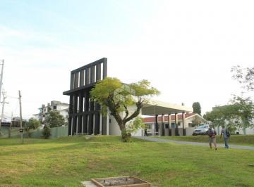 600762_i97cd21c9FWs413T4R_60076266611c53251be.jpg · Apartamento com 02 dormitórios, churrasqueira e sacada à venda no bairro Camobi em Santa Maria.