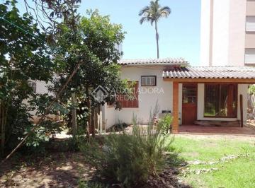 02 · Casa comercial