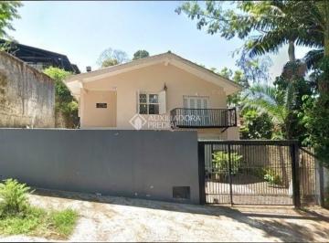 Casa · 187m² · 3 Quartos · 3 Vagas · CASA REFORMADA COM 3 QUARTOS, FINANCIAVEL NO VILA NOVA!