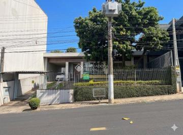 Casa · 166m² · 3 Quartos · 2 Vagas · Casa plana no bairro Rio Branco