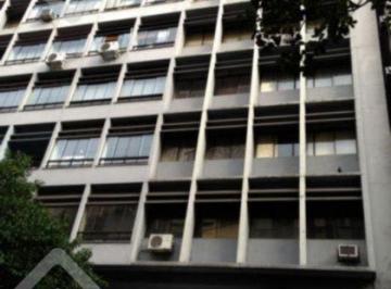 92458_iauxiliad92458_120234.jpg · Apartamento no bairro Centro Histórico
