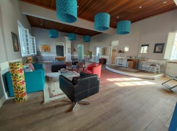 432171_if699ZqgVi_43217164c3d65f0a3ba.jpg · Casa com 3 dormitórios e garagem