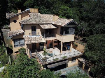 313719_i313Ys6V526_3137195e7bc7df162c7.jpg · Casa ampla de 323 m² na parte tranquila da orla da Av. Guaíba
