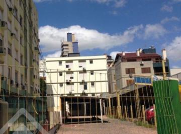 Fachada · Terreno no bairro Petrópolis