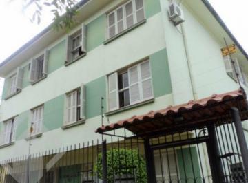 01 · Apartamento no bairro Menino Deus