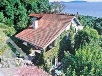 165396_iauxiliad165396_15305.jpg · Casa com dois pisos no Sétimo Céu, com 3 suítes, com Vista do Guaíba.