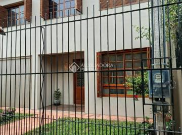 Casa · 154m² · 3 Quartos · 2 Vagas · CASA ESTILO COLONIAL DE 3 DORMITÓRIOS REFORMADA NO MENINO DEUS