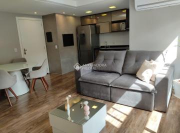 2 · APTO COM LIVING ESTENDIDO 02 AMBIENTES, 02 DORM. SUÍTE, CLOSET, VAGA ESCRITURADA