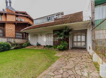 383302_iQ51iIg6N6G99aDCi2_38330268949df883edb.jpg · Casa de 3 dormitórios com pátio e piscina no bairro Cristal