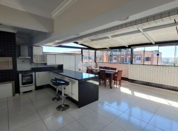 Apartamento · 154m² · 3 Quartos · 4 Vagas · Cobertura duplex com 1 suíte, 3 dormitórios e 4 vagas de garagem cobertas.