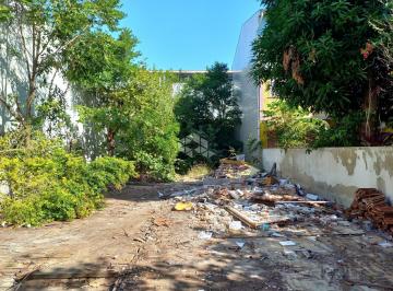Casa · 175m² · 3 Quartos · 2 Vagas · Terreno de 360m de área total no Bairro Passo da Areia