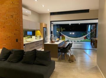 504752_iYVy5i56_50475265c65e47b3add.jpg · Casa Semi-Mobiliada com 4 Quartos no Campeche - Florianópolis/SC | Conforto e Espaço