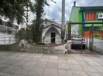 444907_iCA82Ad_444907652936df1d89e.jpg · Terreno com casa estilo colonial na Gonçalves Dias e Jose de Alencar no Menino Deus