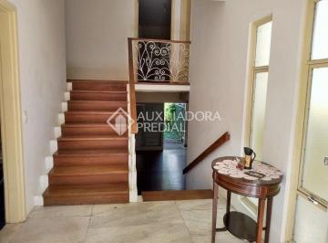162362_i2aD3I7l8wkD9i_1623625c0136349c1bf.jpg · CLÁSSICA RESIDÊNCIA PARA QUEM BUSCA REQUINTE E BEM ESTAR EM PETRÓPOLIS