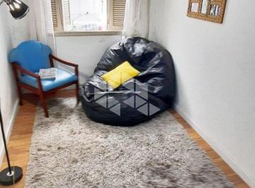 209901_i8OJ3g5rY26U2l7n93Z_209901617888cd0ef08.jpg · Apartamento 1 dormitório (sub-solo) com um pequeno pátio no bairro Floresta.