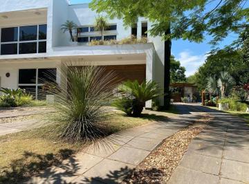 509306_ir4gZk52vXyM899Gk1_50930665ecbb7f87d6d.jpg · Casa condominio com infra em Guaiba