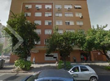 Fachada · Apartamento de 2 dormitórios com dependência de empregada.