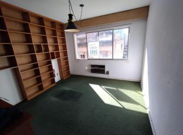 440352_i5Ask6_44035264ee3de59a901.jpg · Ótima oportunidade de apartamento à venda no Centro Histórico de Porto Alegre.