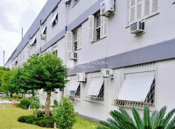 Apartamento · 58m² · 2 Quartos · O Privilégio de um Apartamento Térreo com Pátio no Cristal!