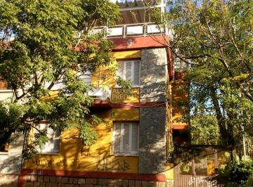 309272_iA2emz55644_3092725e1ea11abf19e.jpg · Casa sobrado de esquina, 03 pavimentos, uso comercial e/ou residencial, 162 m² de área privativa!