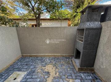 485996_ip13461tE5Ou8_48599668bb1900ef688.jpg · Patio com churrasqueira. Fase final da obra.