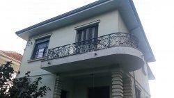 338449_ioR02WYji93V44xs_33844961b24ab7c2dad.jpg · Casa no bairro Petrópolis