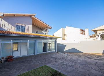 253873_i08a939_253873639c6b3426882.jpg · Casa/Sobrado 5 dormitórios com suíte/closet/hidro, pátio à venda no bairro Igara-Canoas