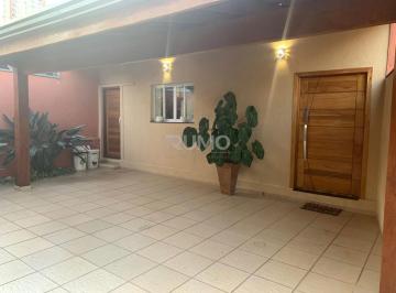 0 · casa à venda em Jardim Proença