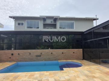 0 · Casa bem localizada, com 05 suítes no condomínio Alphaville-01. Com 500 m2 de ár