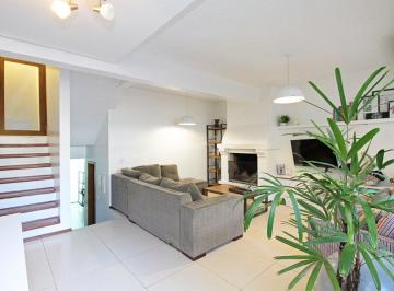 436813_idS2073IO0T81_43681364d14bc3e5504.jpg · Excelente casa na Zona Sul de Porto Alegre