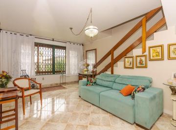 250118_iWPNE6JM6WJSp3aOuL_2501186334ba22d6efc.jpg · Casa com 261m² no Jardim Itú