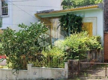 469470_id32k_469470653bb6131bfe3.jpg · Terreno em excelente localização do Petrópolis, com 211m²