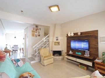 492443_i6367jx9p9WG6_492443672b8a92c6f73.jpg · Casa  com duas suítes, churrasqueira, patio e duas vagas de garagem.