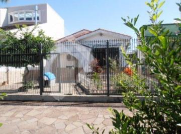 01- · Casa com 3 quartos no bairro Ipanema.